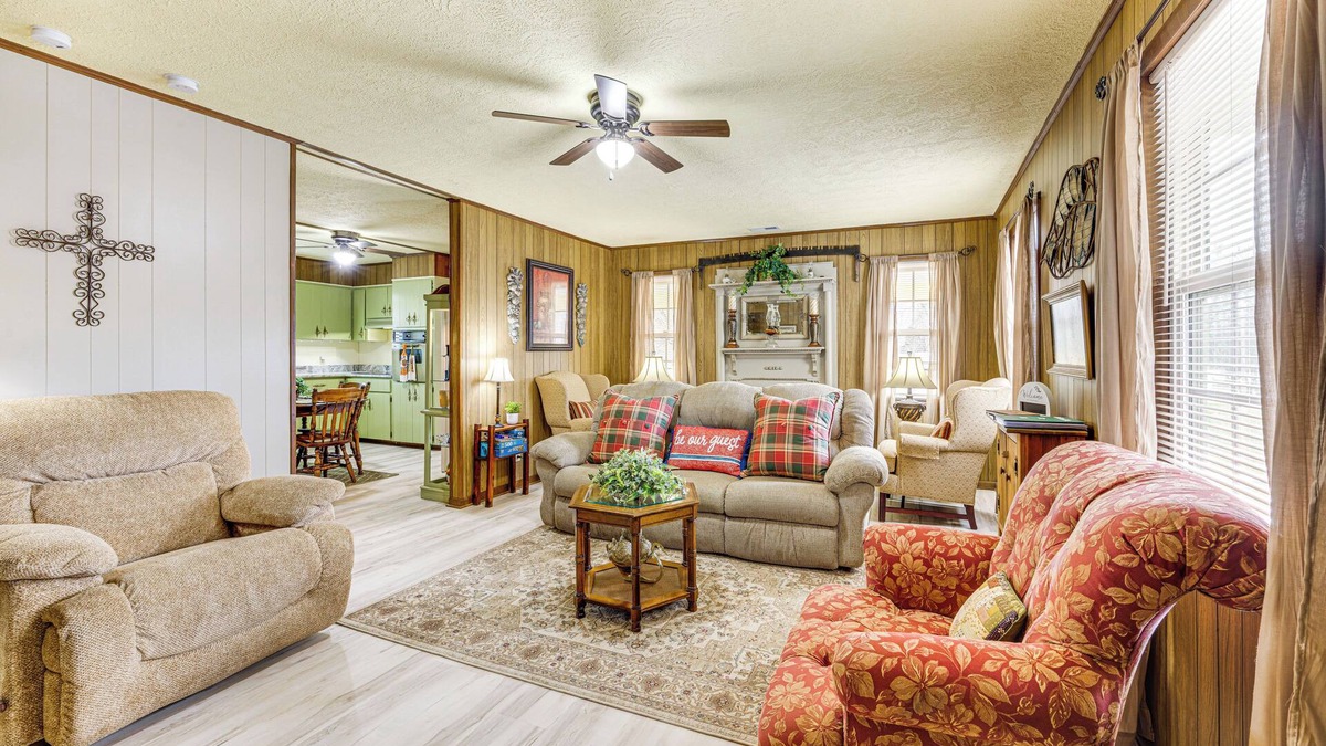 Lineville House | Scenic East Alabama Retreat on 2 Acres