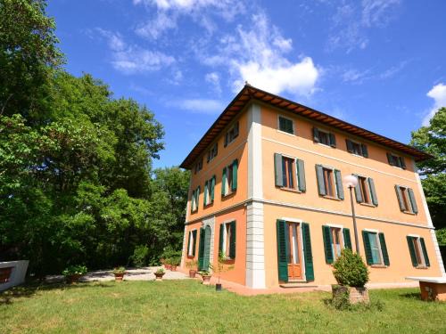 Montefiridolfi House | Scenic Escape in the Chianti