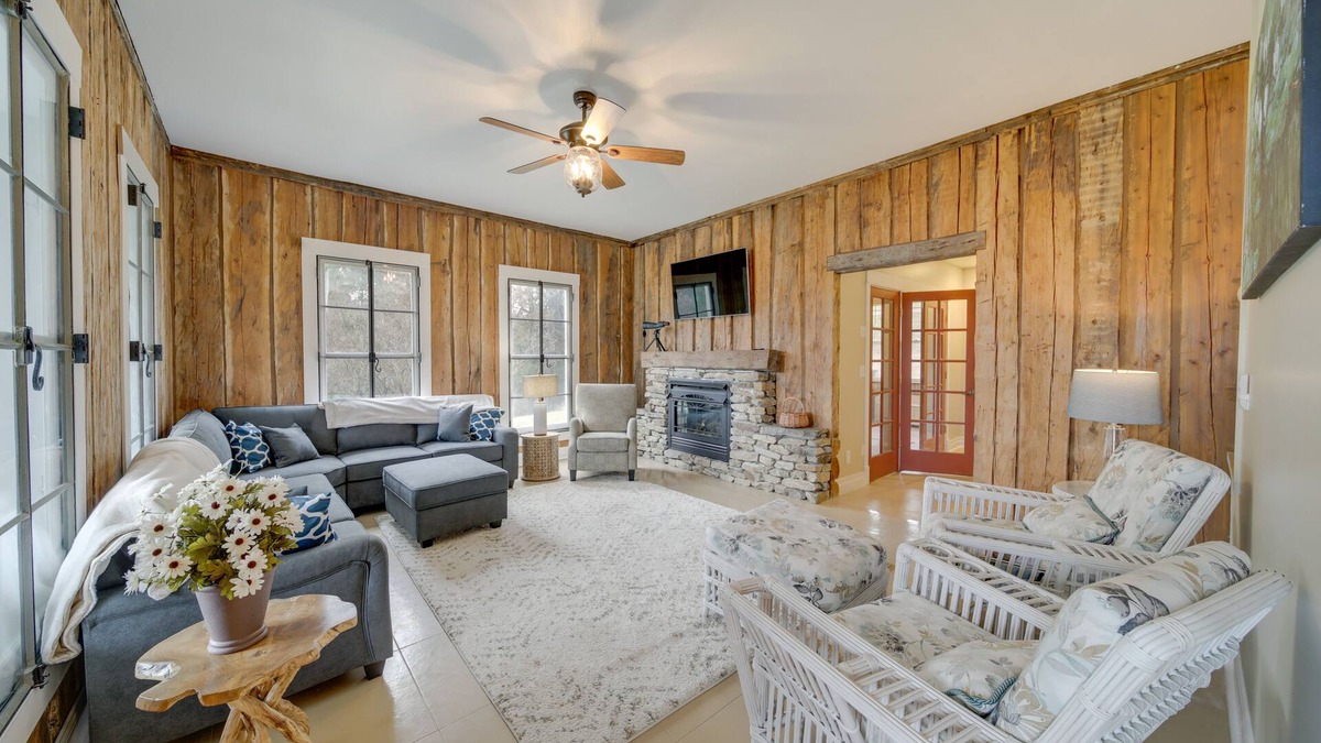 Loon Lake House | Scenic Loon Lake Adventure Retreat w/Dock!
