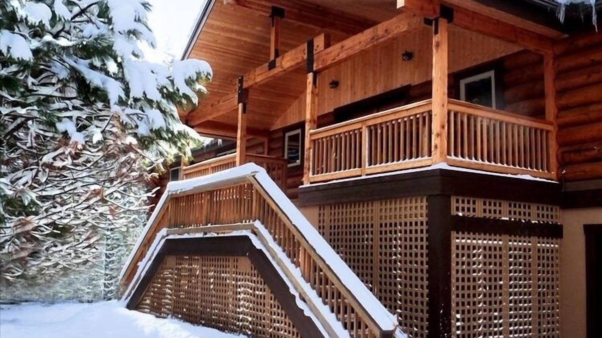 Leavenworth Cabin | Scenic Luxury on 12 Private Acres at the Grand & Beautiful Natapoc Lodge