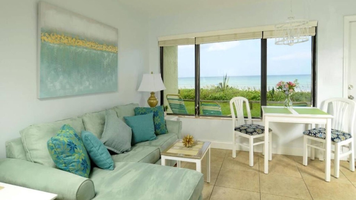 Indialantic Resort | Scenic Ocean Front Getaway w/Patio | Morning Breakfast w/View