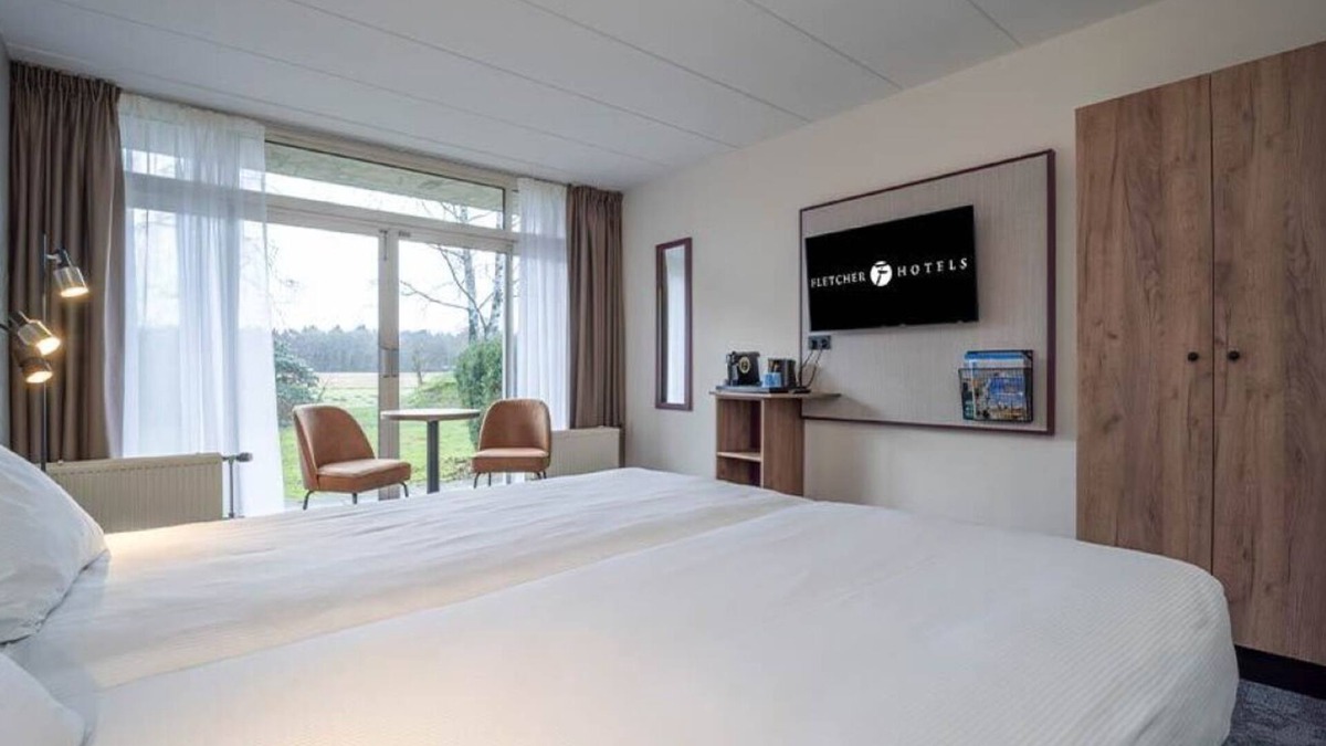 Zeegse Hotel | Scenic & Serene Rooms: Pool, Sauna, and Trails Just Steps Away - 2 Units