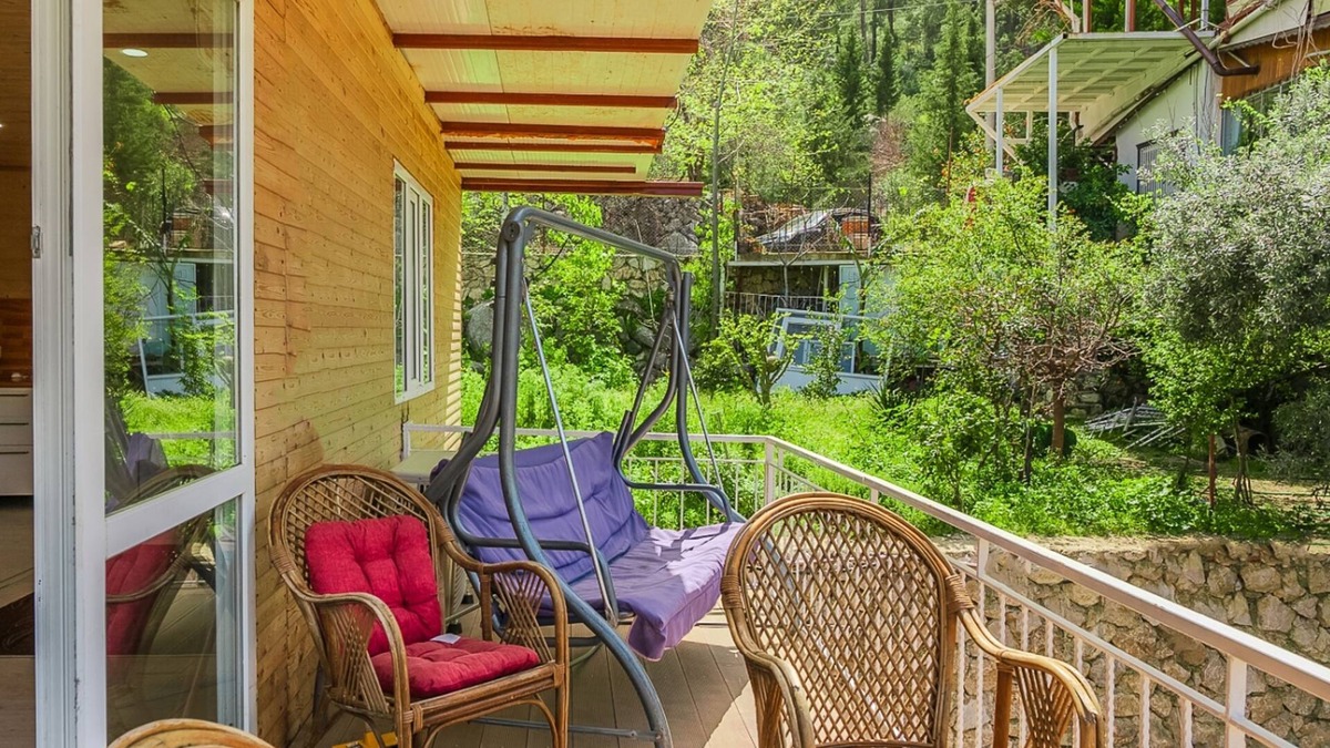 Konyaalti Villa | Scenic View Villa with Garden in Nature