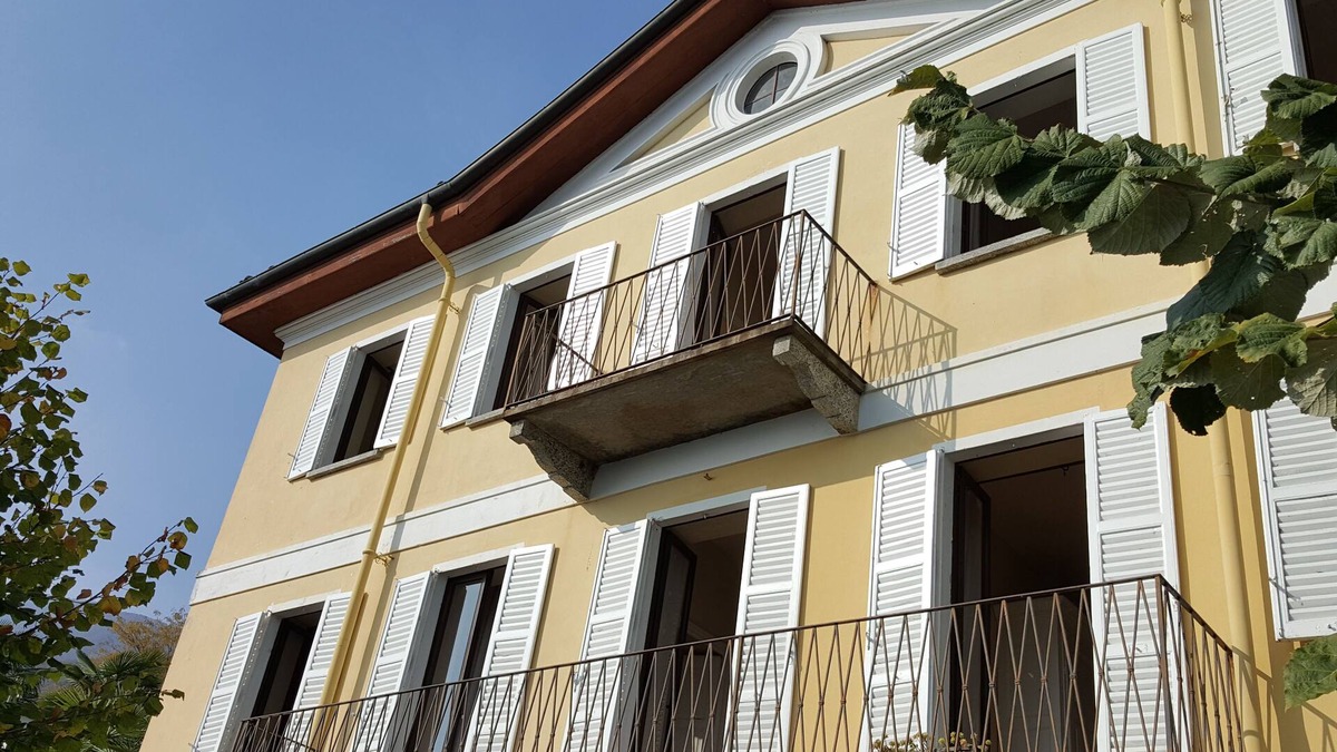 Gonte Villa | Scenic villa overlooking Lake Maggiore
