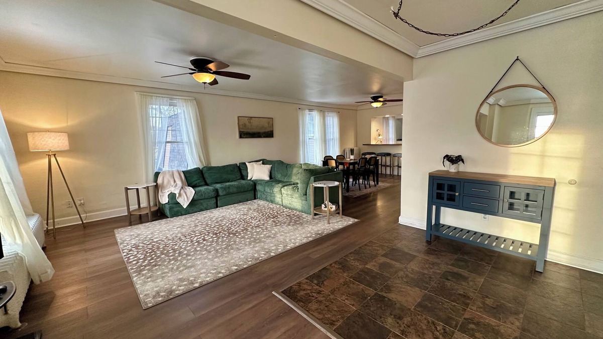 Ecorse Apartment | Scenic Waterfront Unit With Free Parking For Boats And Vehicles.