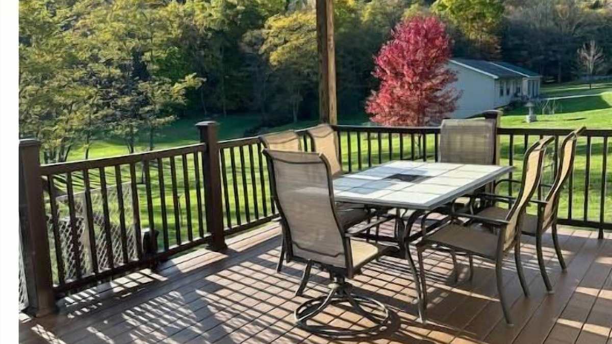 Fleming House | Scenic Weekend Rental