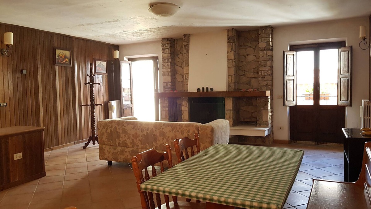 Pescasseroli House | Scent of a mountain house immersed in the Abruzzo Lazio and Molise National Park