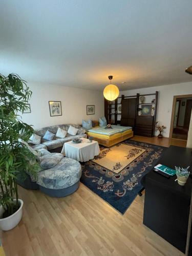 Deggendorf Apartment | Schöne Ferienwohnung in Bahnhofsnähe für Urlaub, Studium oder Arbeit