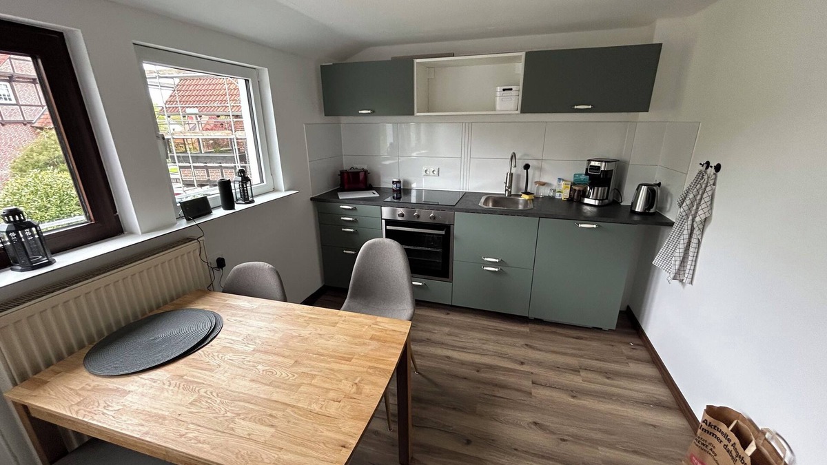 Elsfleth Apartment | Schöne Sanierte Wohnung mit Balkon