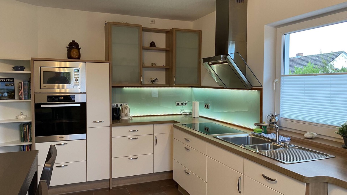Klamp Apartment | Schöne und Komfortable Ferienwohnung in Klamp/lütjenburg an der Ostsee