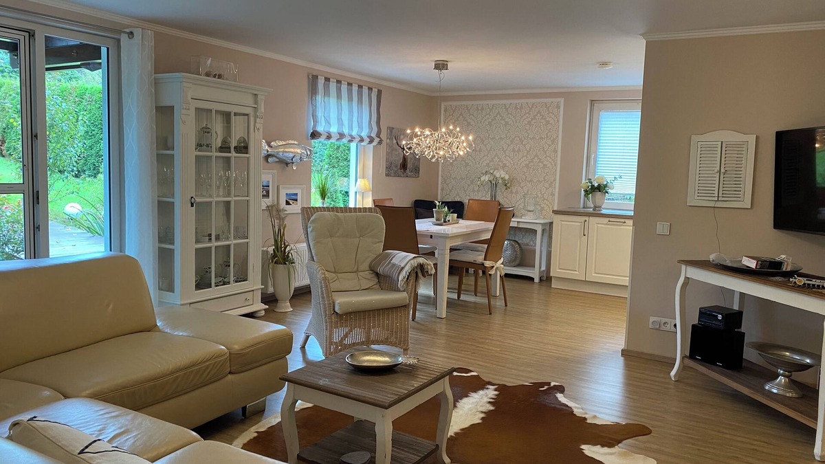 Olpe Apartment | Schöne Wohnung im Landhausstil