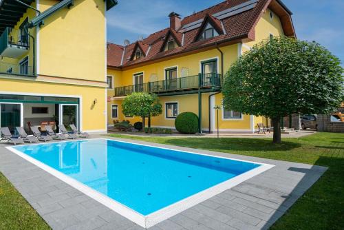 Bierbaum Hotel | SCHACHENWALD Hotel & Restaurant I Free Parking