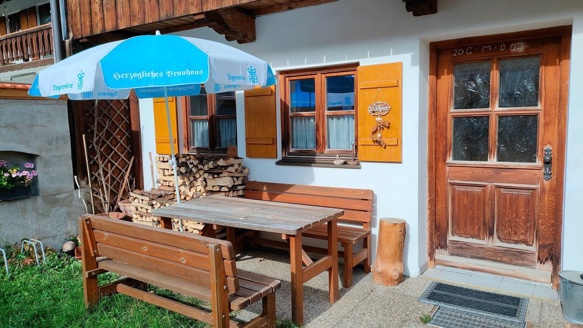 Warngau Apartment | Schmidtler's Nest - Holiday apartment Schmidtler's Nest