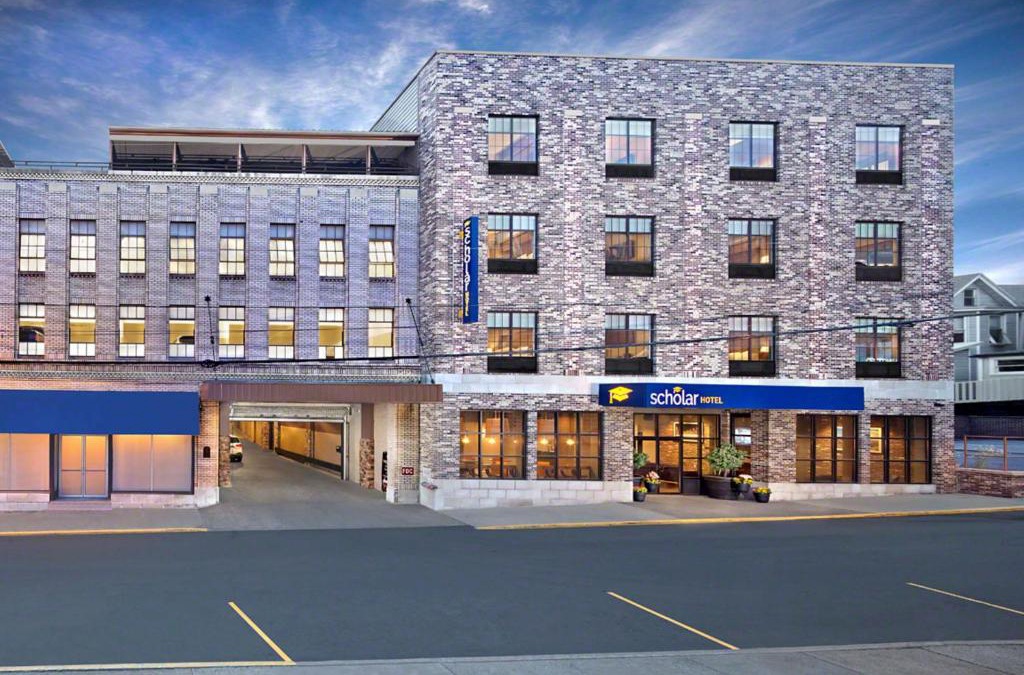 Morgantown Hotel | Scholar Morgantown, Tapestry Collection by Hilton