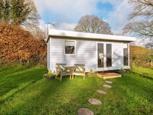 Burwarton House | School Lodge