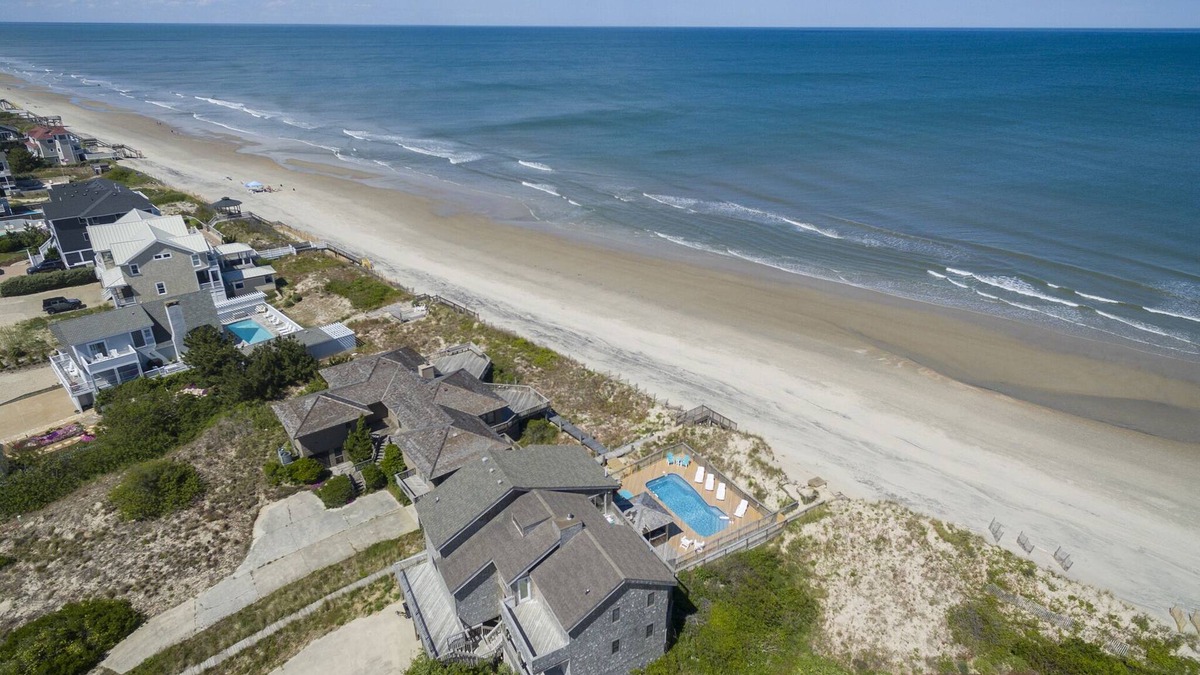 Corolla Village House | School's Out: Oceanfront, Pet-Friendly, Pool, Spa