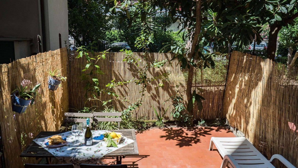 Cinque Terre Apartment | Sciacchetrà Ground Floor Apartment & AC