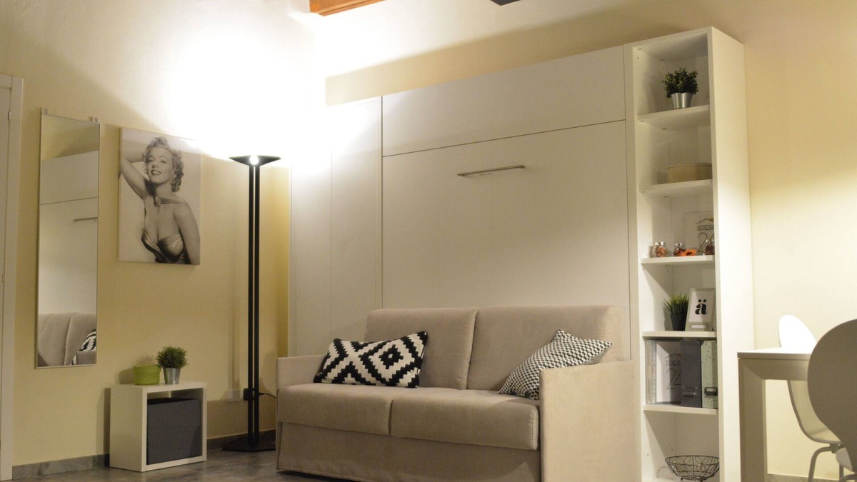 Verona City Centre Apartment | SCIESA 24 APARTMENTS - CIR 023091-LOC-01674 - CIN IT023091C2RKYIHNOG