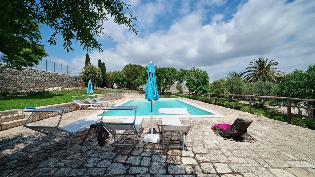 Ragusa Villa | Scifazzo, ancient eighteenth-century baronial Sicilian villa with pool - Ragusa