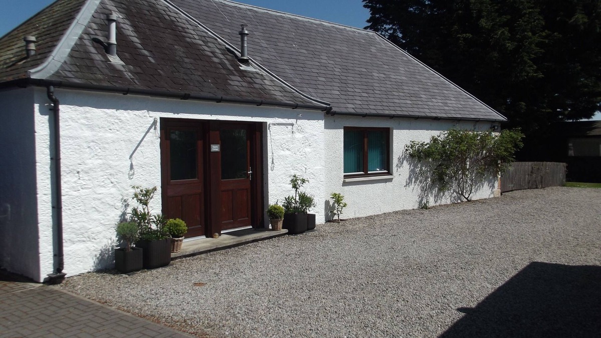 Delny Cottage | Scottish Highlands Invergordon By NC500 Route Minimum 3 nights Any Start Day