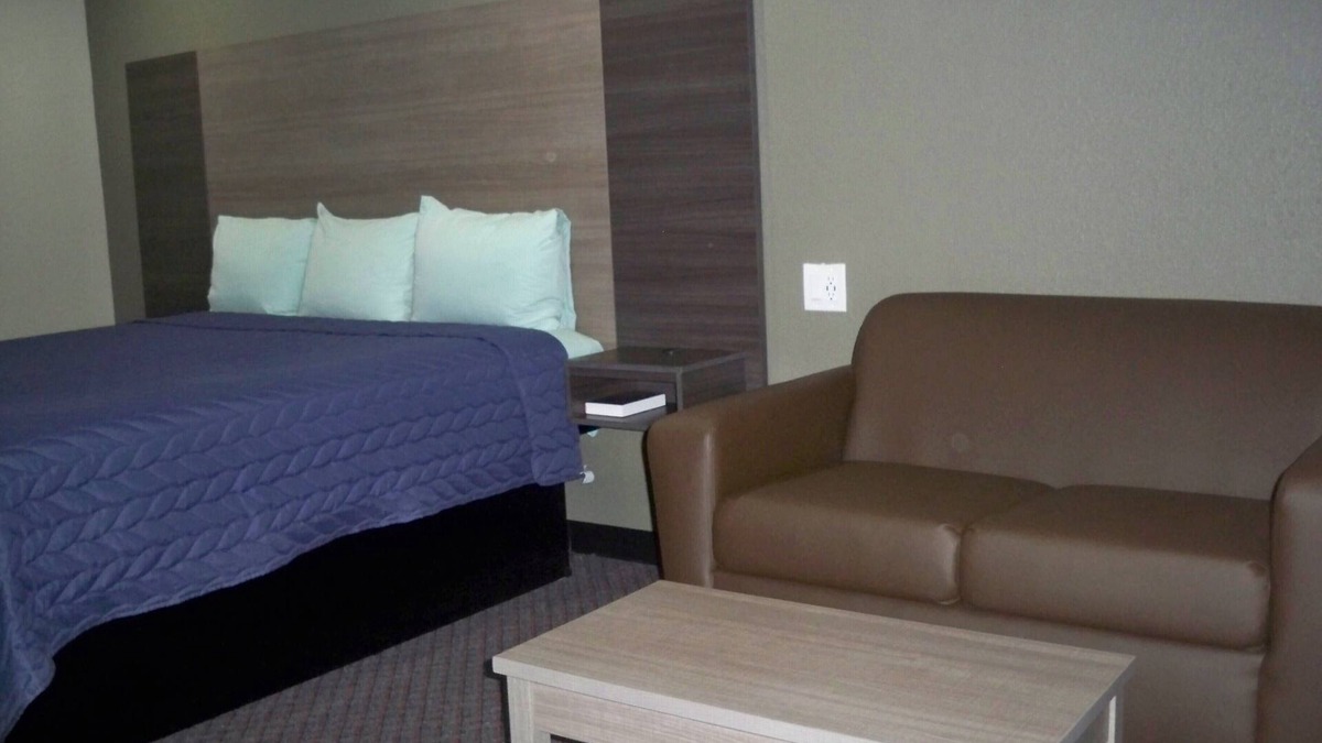Beaumont Hotel | Scottish Inn & Suites