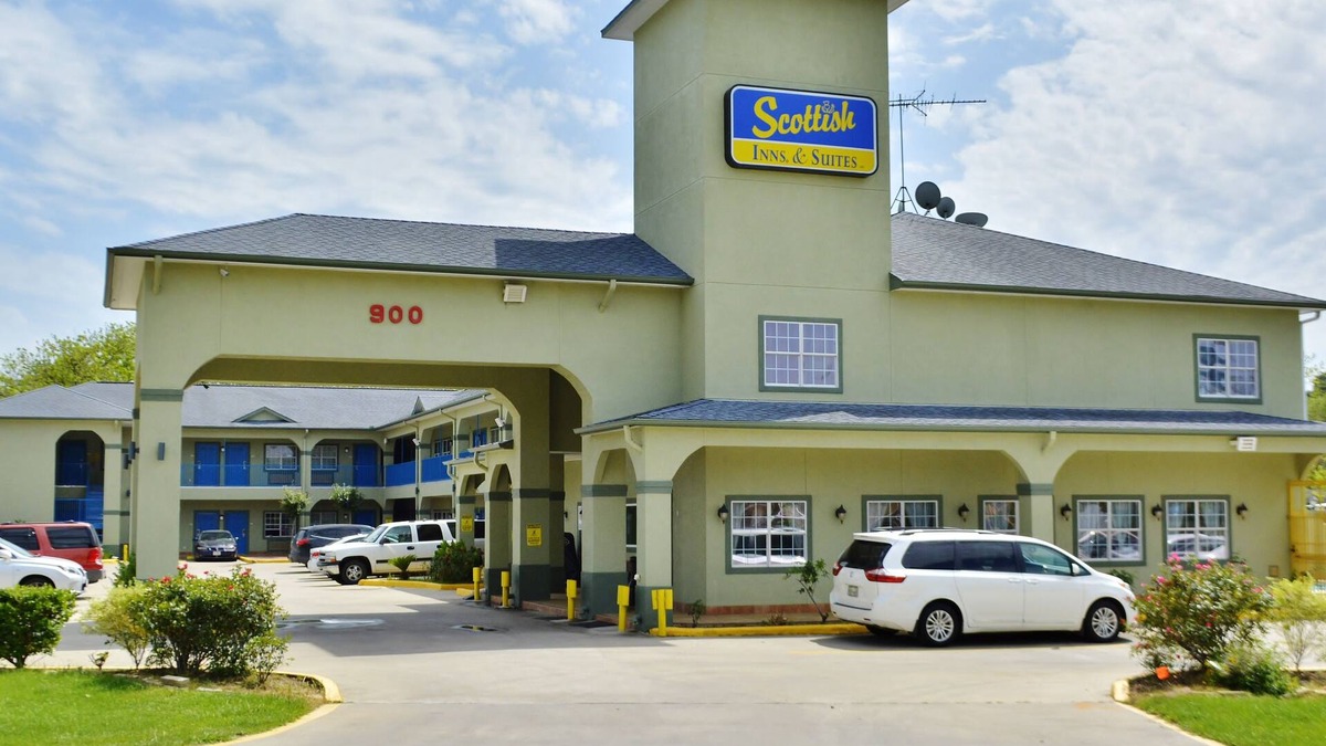 Alvin Hotel | Scottish Inns and Suites Alvin