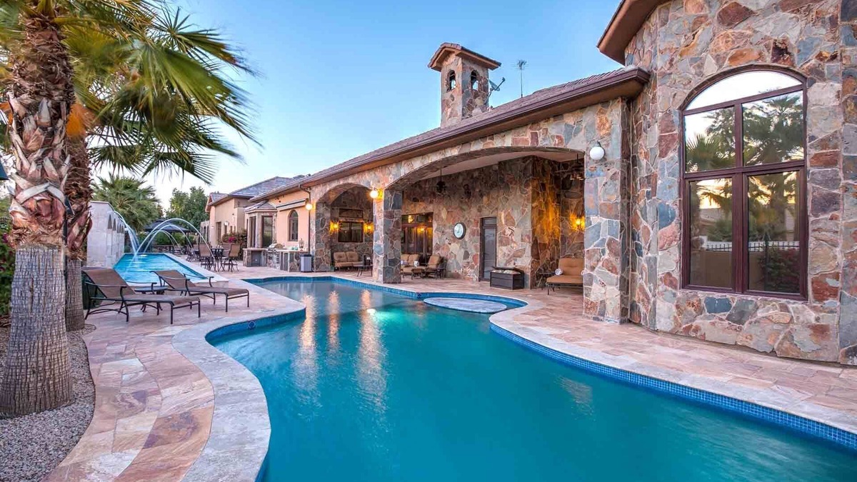 Casa Buena House | Scottsdale Mansion with Dual Pools, Private Cinema & Resort-Level Luxury