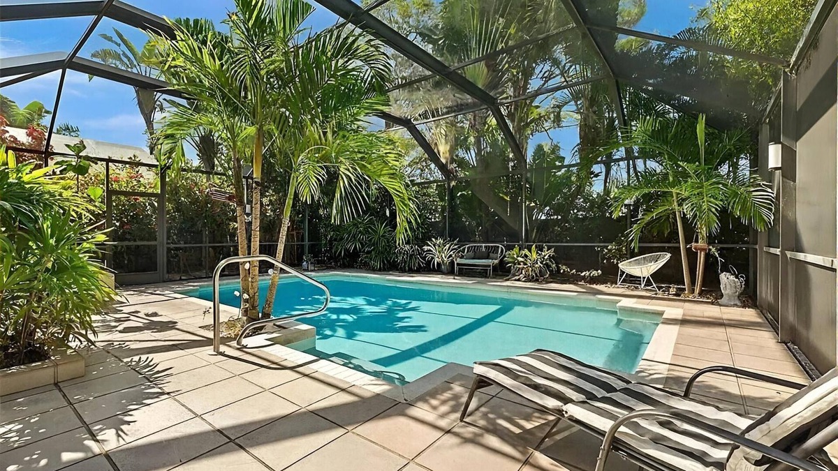 Naples Park House | Screened Pool Paradise – Just Minutes from Beach