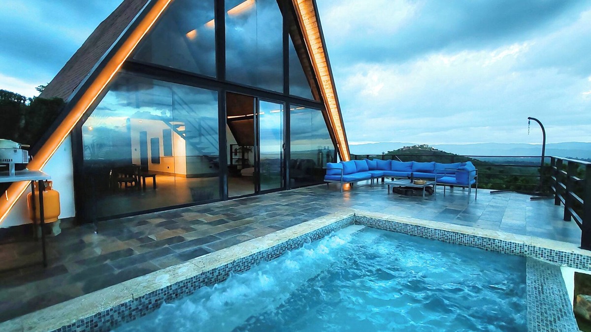 Pedro Brand Villa | SD 8BR Country Villas + Free Bonus