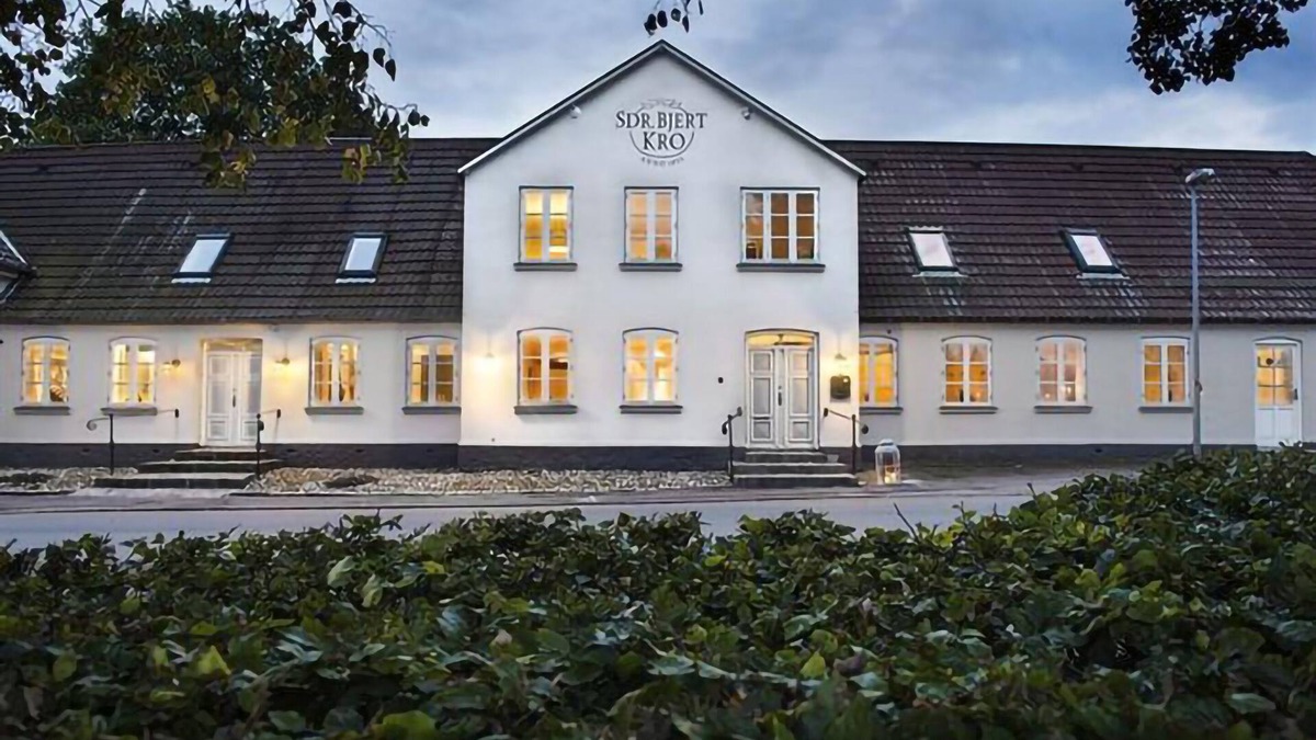 Bjert Hotel | Sdr. Bjert Kro