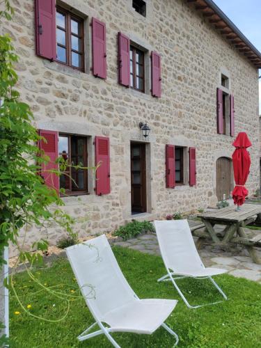 Saint-Andre-de-Chalencon House | Se reconnecter à la nature au gîte 3 étoiles de Montager à Saint André de Chalencon