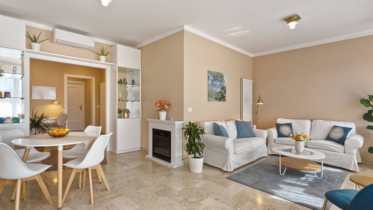Ospedaletti Apartment | Sea, beach and our 'La Liberta' vacation apartment - perfect for your vacation!