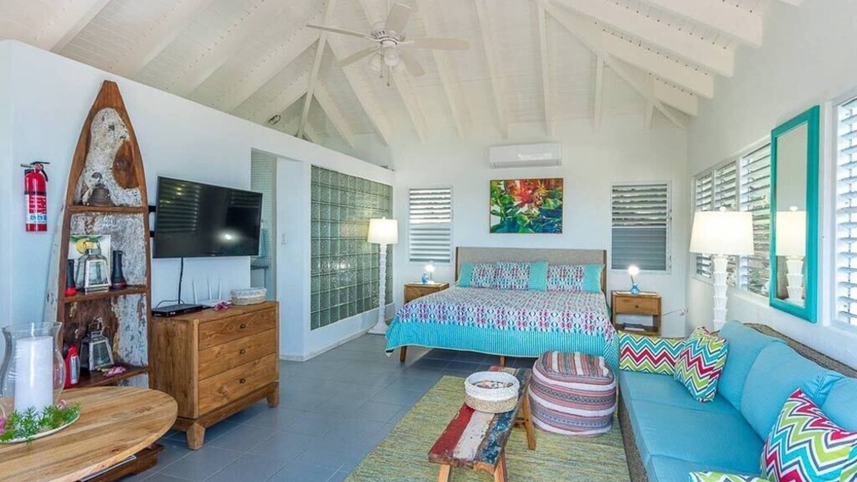 Virgin Gorda Villa | Sea Breeze - An Intimate Villa Rental Overlooking Leverick Bay.