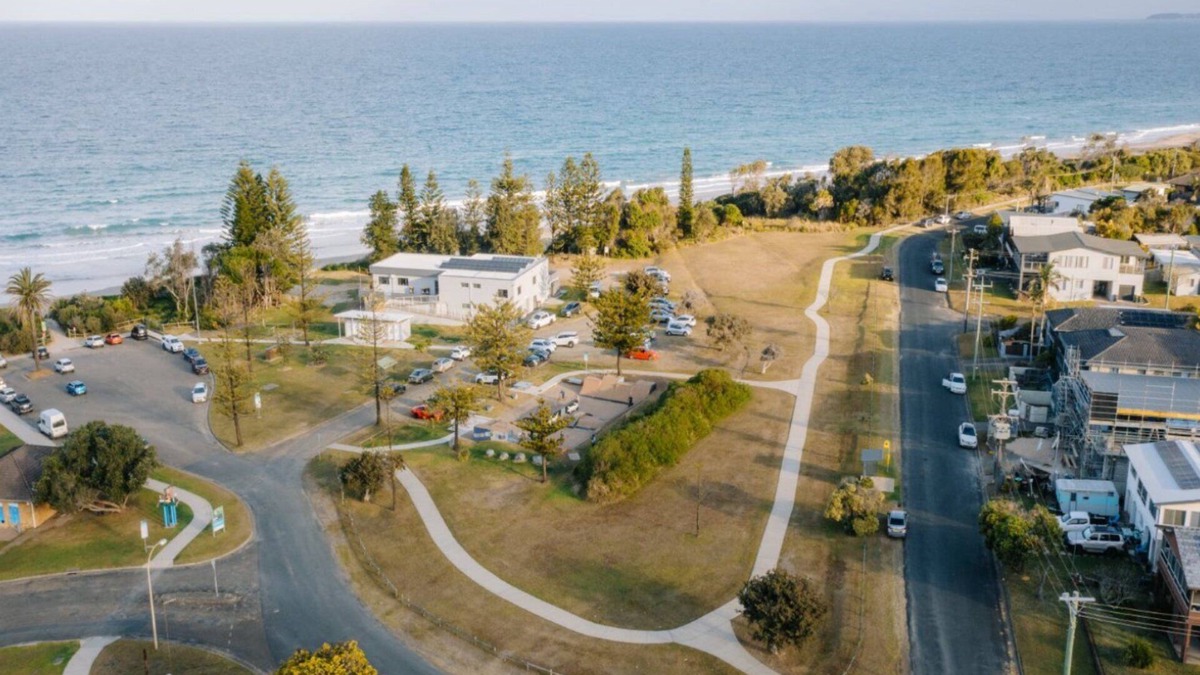 Old Bar Apartment | Sea Breeze, TOP NOTCH