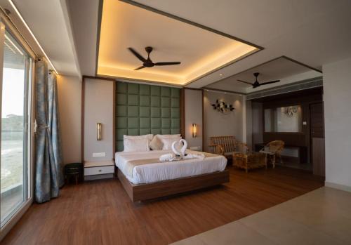 Port Blair Bed & Breakfast | Sea Cliff by urban hill