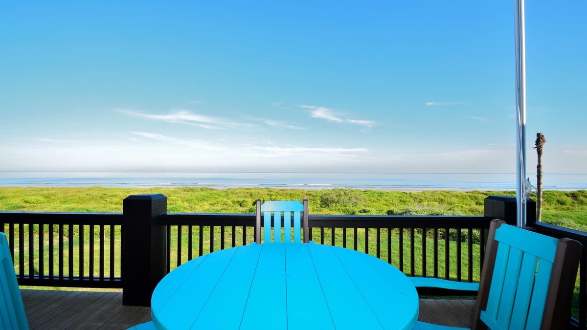 Crystal Beach Villa | Sea Dreams~ New Beachfront~ 5 bedroom/5 bathroom~ Pool & Spa