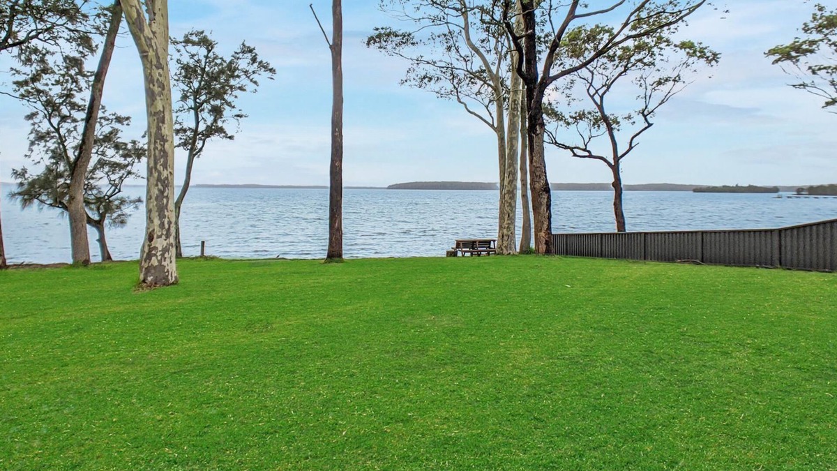 St. Georges Basin House | Sea Eagle by Experience Jervis Bay