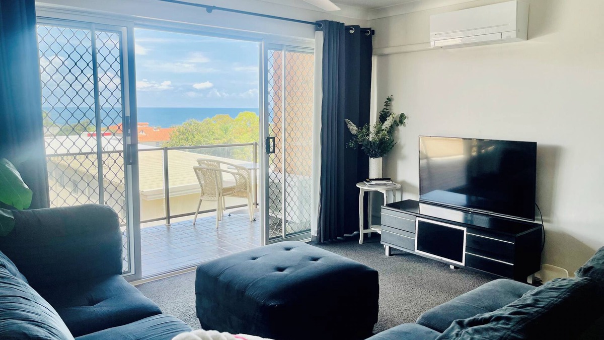 Port Macquarie Apartment | Sea Haven - Watch the Whales from the Balcony May- Oct