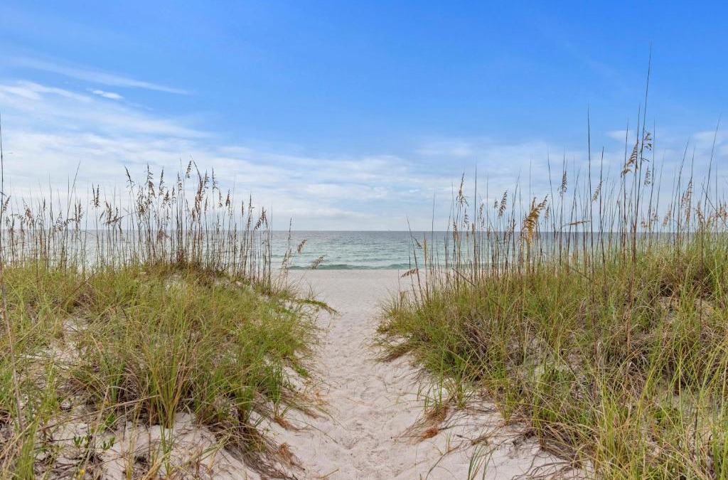Navarre Beach Apartment | Sea Hawk