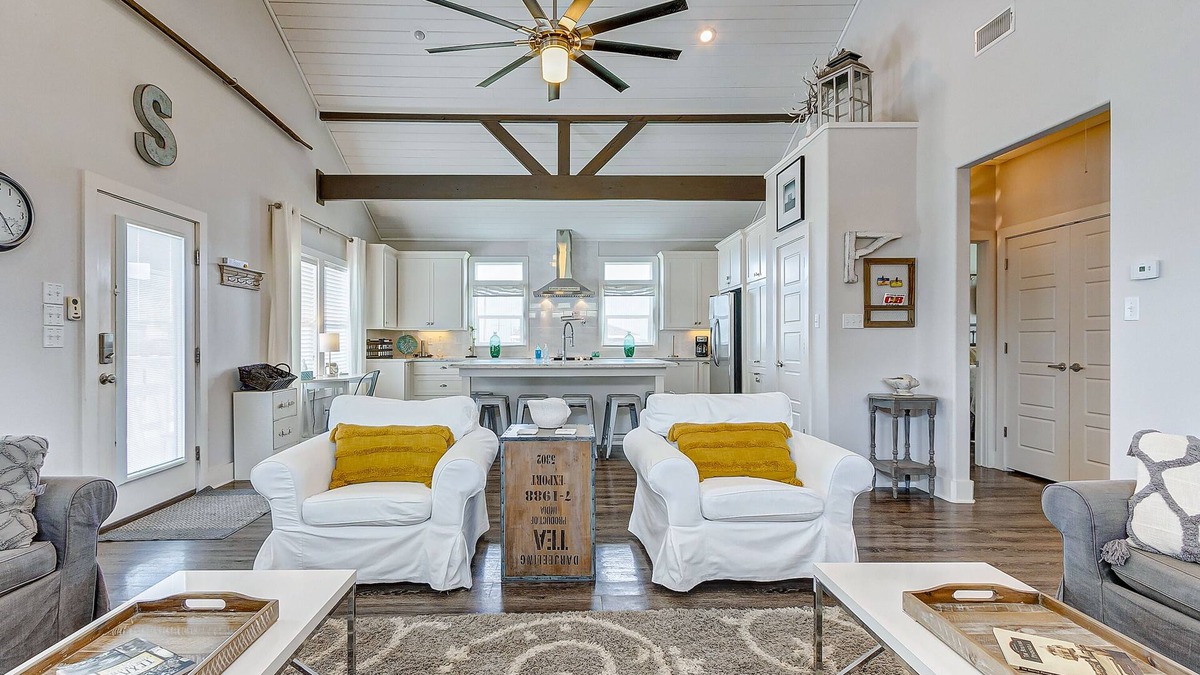 Port Bolivar House | Sea La Vie - a 2 bedroom 2 bath home that sleeps 9.