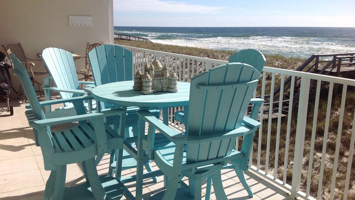 Navarre Beach Condo | "Sea Oats" Upscale Gulf Front Condo with amazing views and elevator
