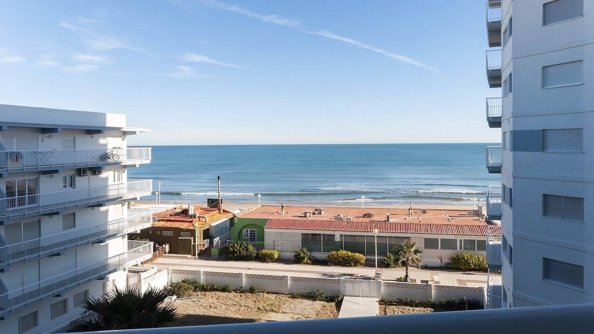 Daimuz Apartment | Sea Pearl - Apartment In Daimús. Free Wifi