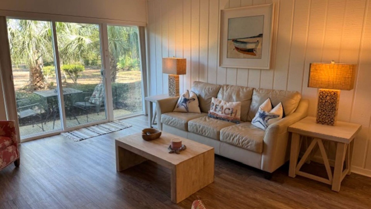 Sea Pines Condo | Sea Pines Fall Discount! Fabulous Updated 2Bd 2Ba Condo. Close to Beach.