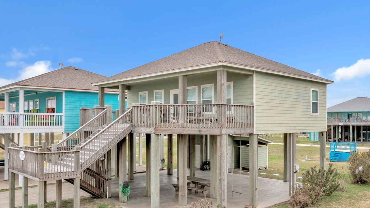Crystal Beach House | Sea Song - 2 Bedroom, 2 Bath with Amazing view!