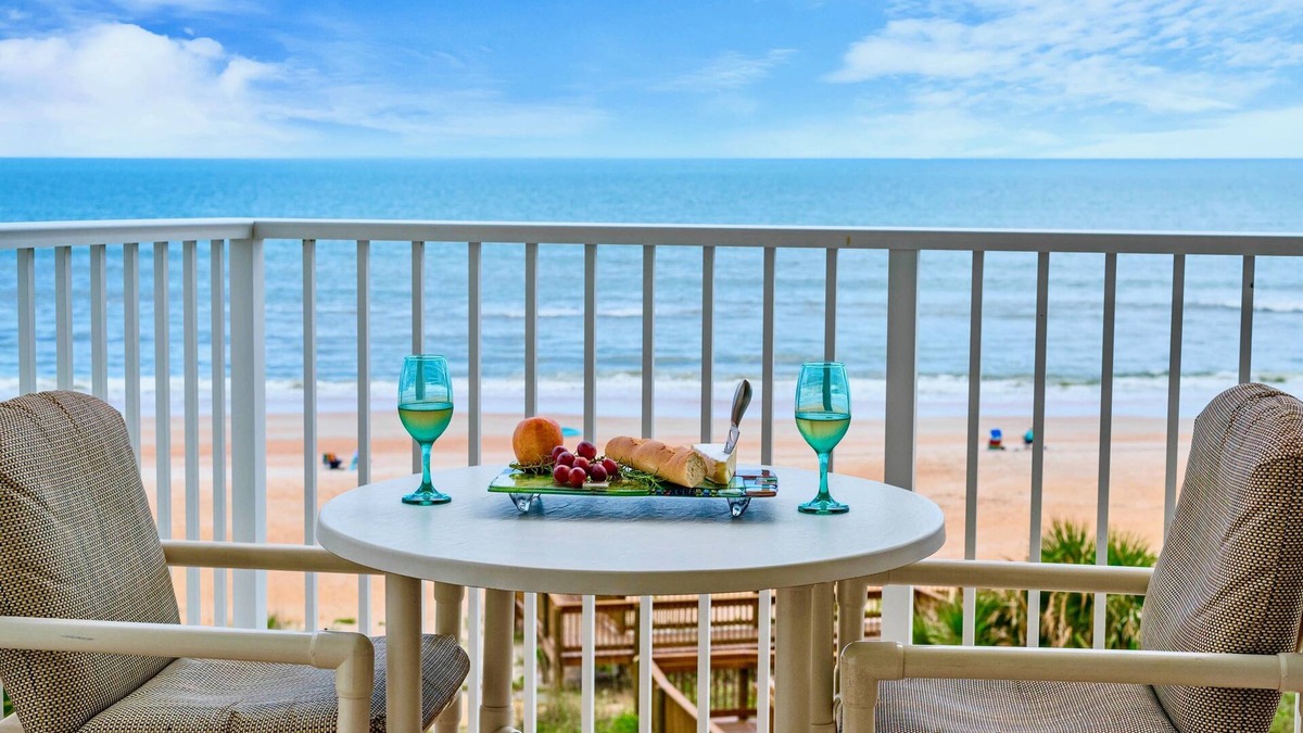 Seawinds Condo Condo | Sea Turtle at Seawinds - Direct Oceanfront, Luxurious Accomodations Ormond Beach