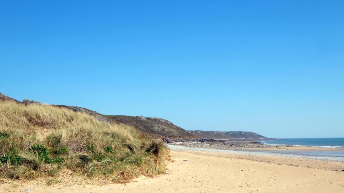 Port-Eynon Apartment | Sea View - 1 Bed Suite - Ocean Breeze - Port Eynon