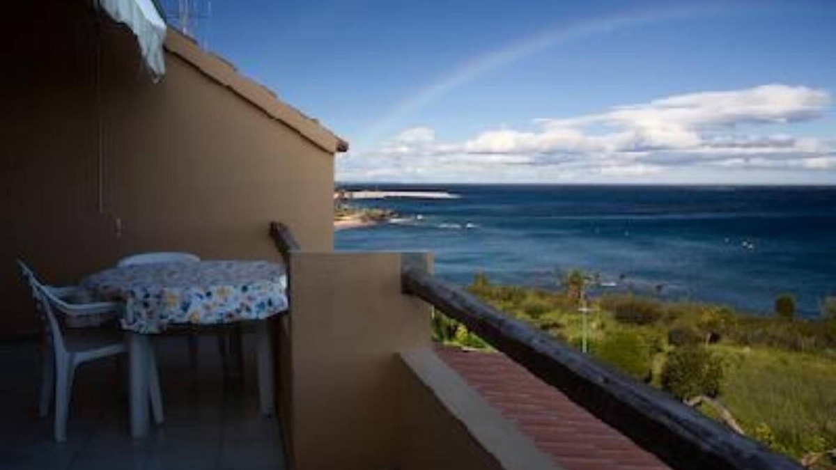Cala Gonone Apartment | SEA VIEW APARTMENT first row, on the beach climbing