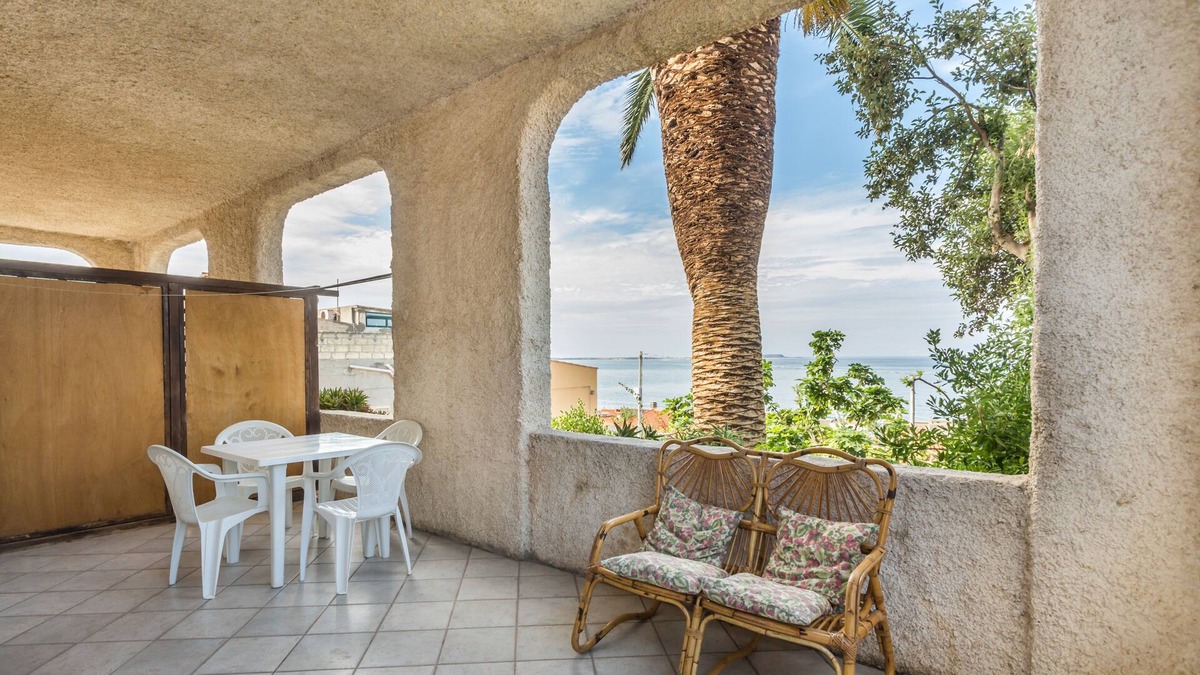 S'Archittu House | Sea view apartment