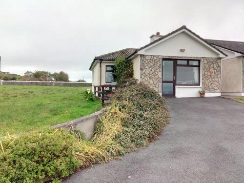 Westport Apartment | Sea View Chalet Kilsallagh Westport Co Mayo