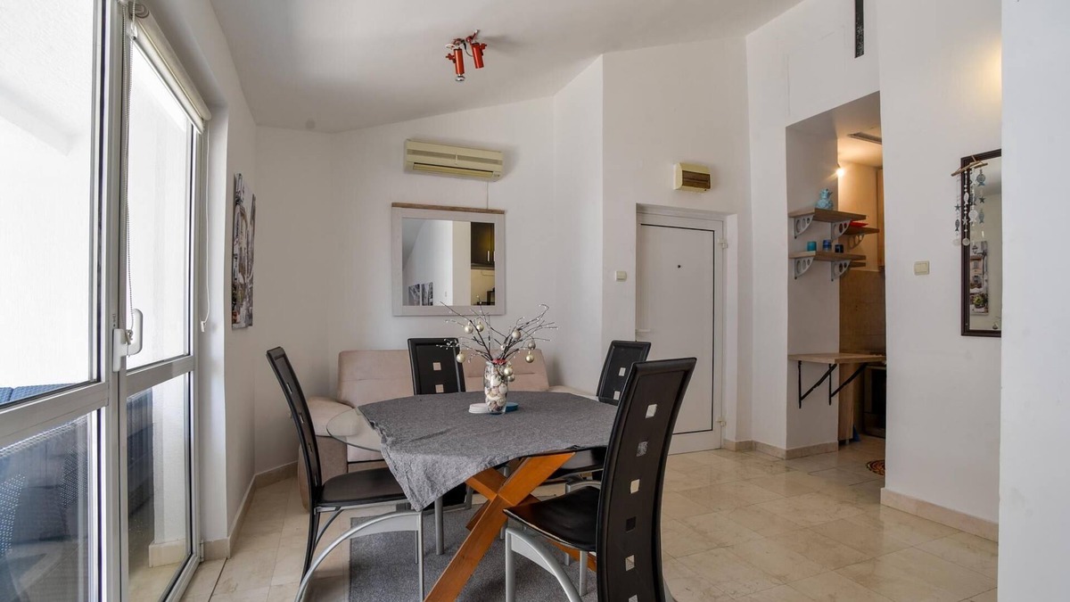 Velji Vinogradi Apartment | Sea View Flat w Balcony 10 min to Budva Beach